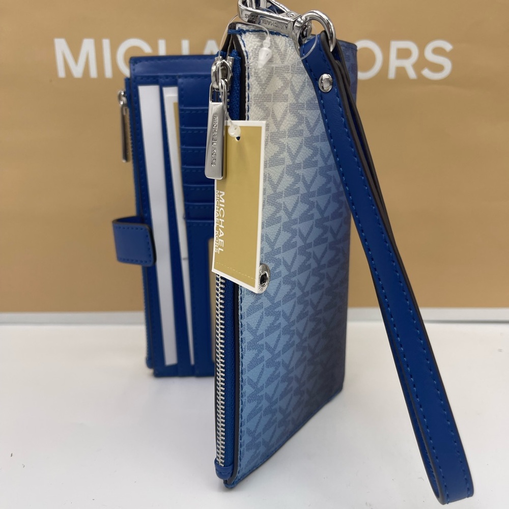 MICHAEL KORS Jet Set Lg Ombré Signature Logo Double Zip Wristlet Wallet
GALAXY - Picture 5 of 16